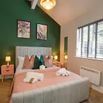 Apartament Oakwood With Hot Tubs York Skipwith
