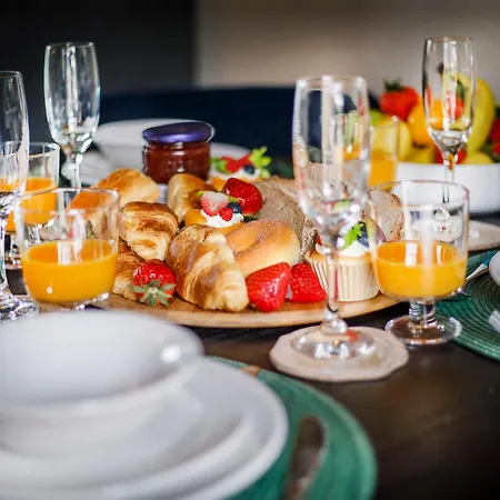 Apartment Oakwood With Hot Tubs York Skipwith