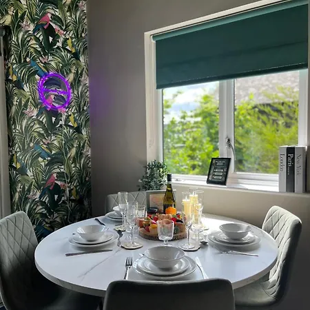 Apartment Oakwood With Hot Tubs York *