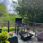 Apartment Oakwood With Hot Tubs York Skipwith