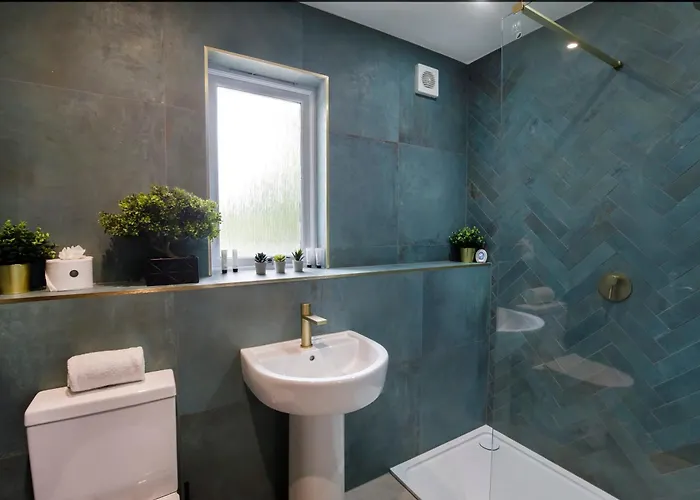 Oakwood With Hot Tubs York